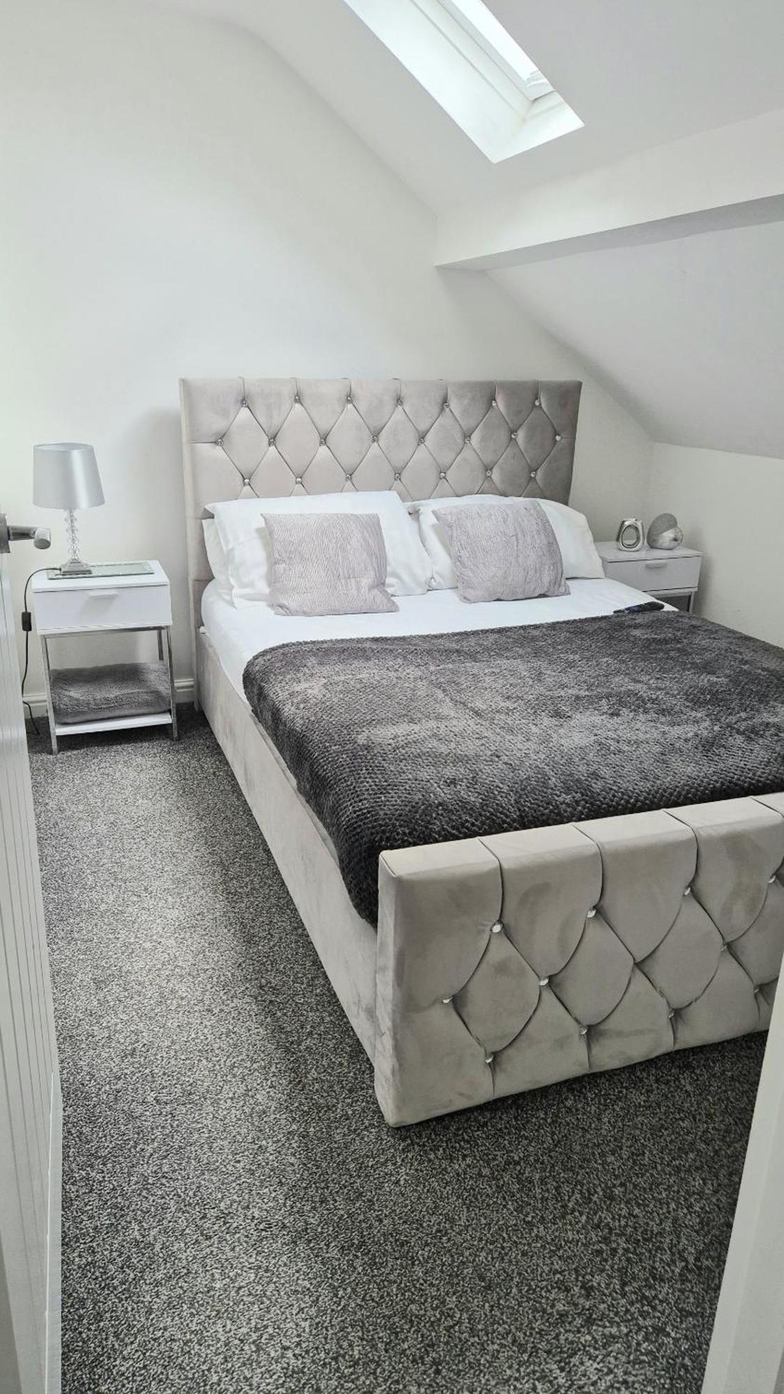 Deluxe Apartments On Mersey One Blackpool Exterior photo